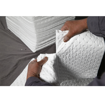 Buen precio Alfombras absorbentes de aceite de baja pelusa ideales para áreas de mantenimiento automotriz en línea