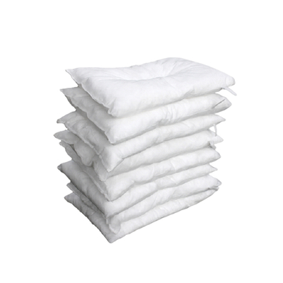 Buen precio 35cmx45cm Solo absorbentes de petróleo almohada de sorbente de petróleo para líquidos a base de petróleo derrame limpieza en línea